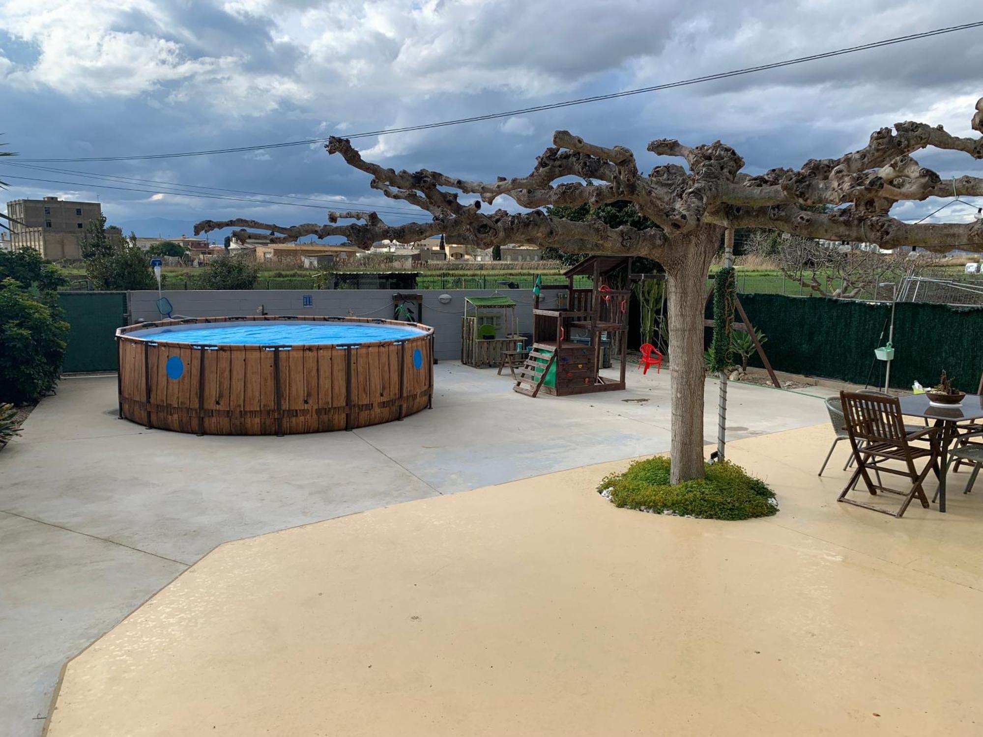 Gasthaus Casa Enric , Con Zona Infantil, Piscina Y Parking Privado Deltebre Exterior foto